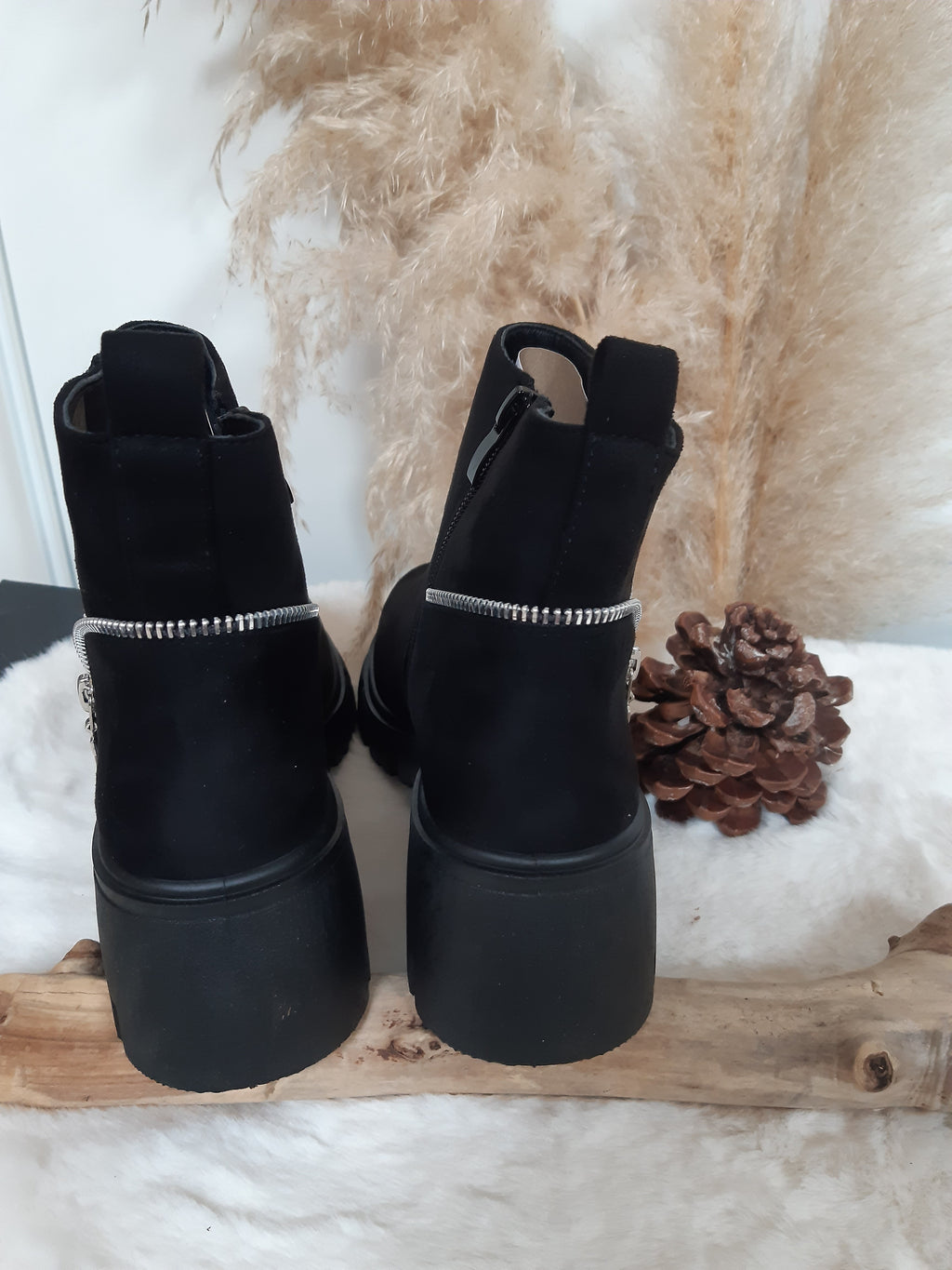 Bottines noires femme