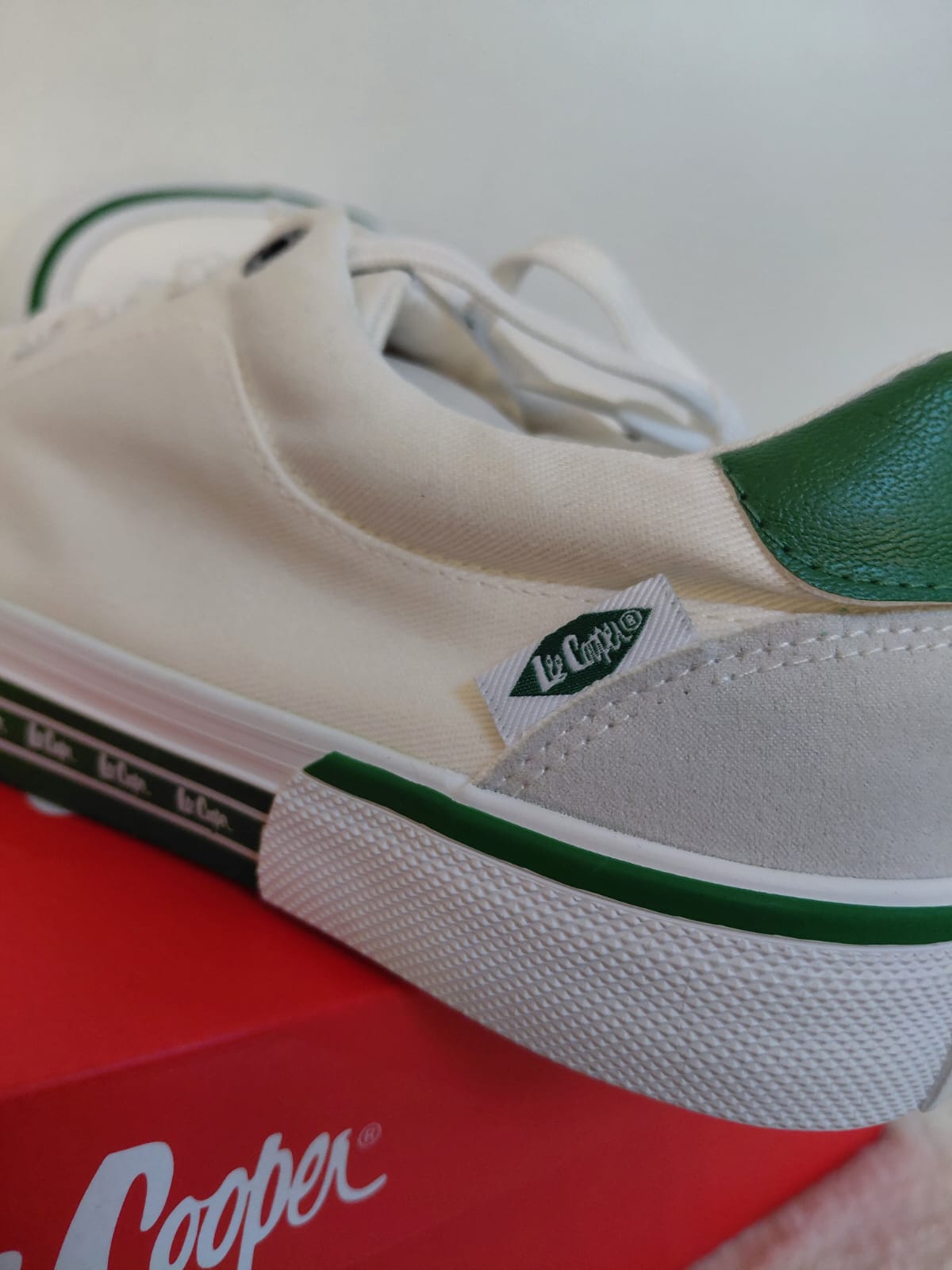 Baskets en toile Lee Cooper