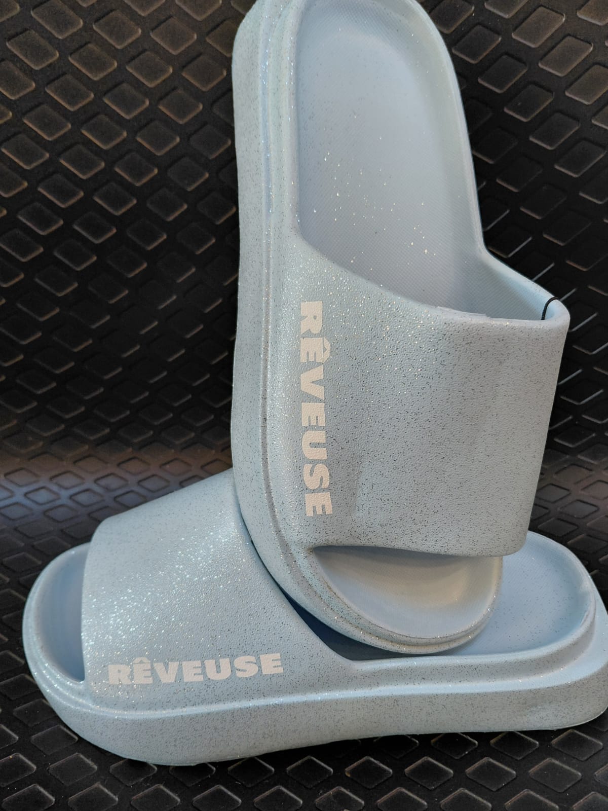 CLAQUETTES MESSAGES A PAILLETTES