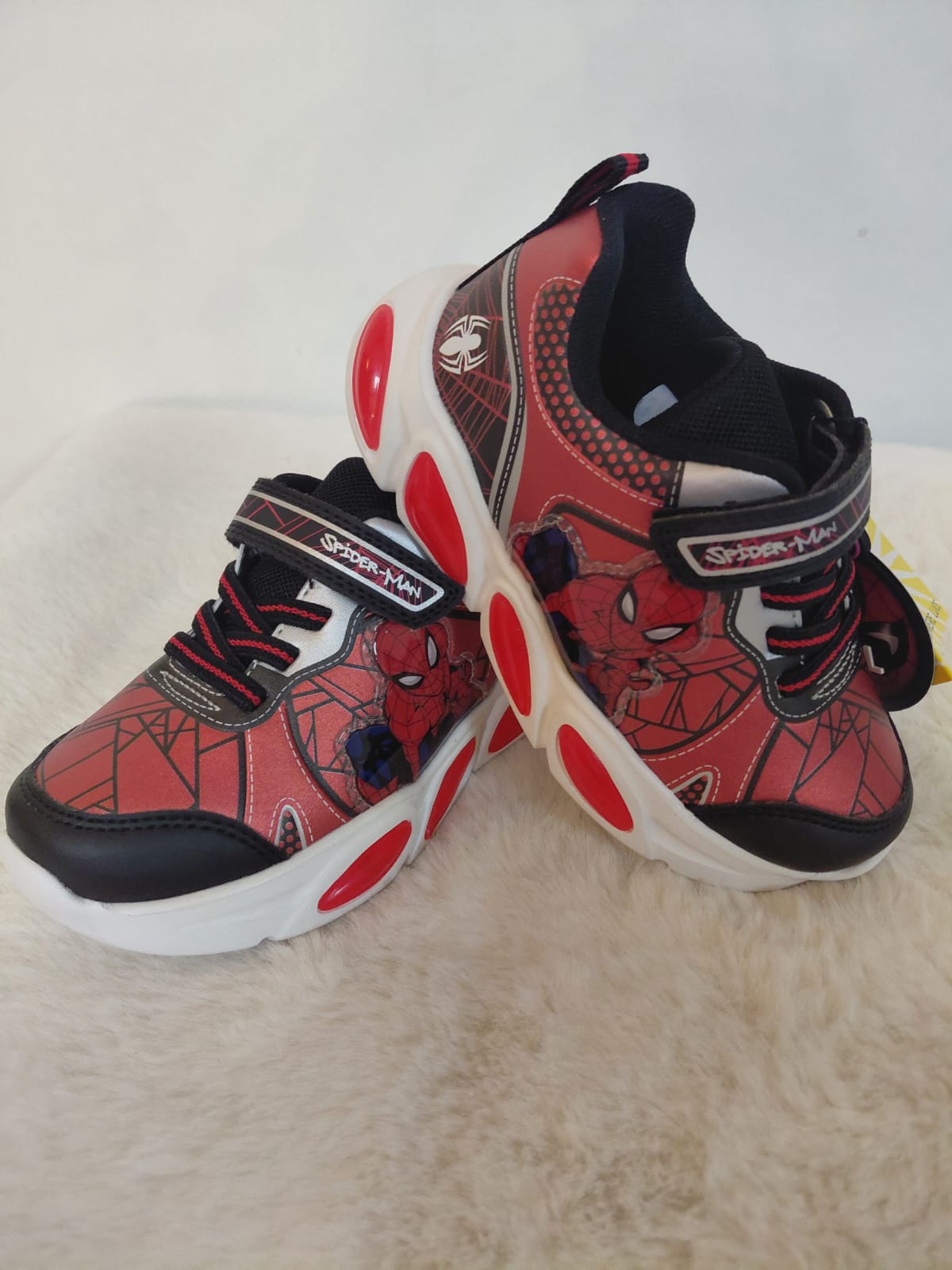 Baskets Spiderman Lumineuses