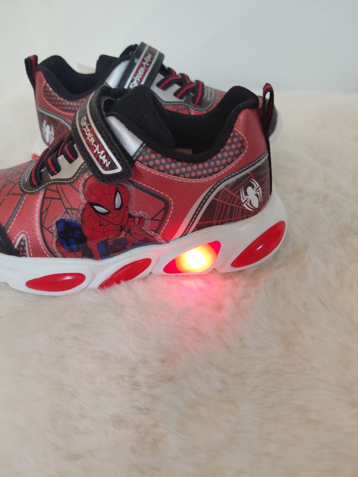 Baskets Spiderman Lumineuses