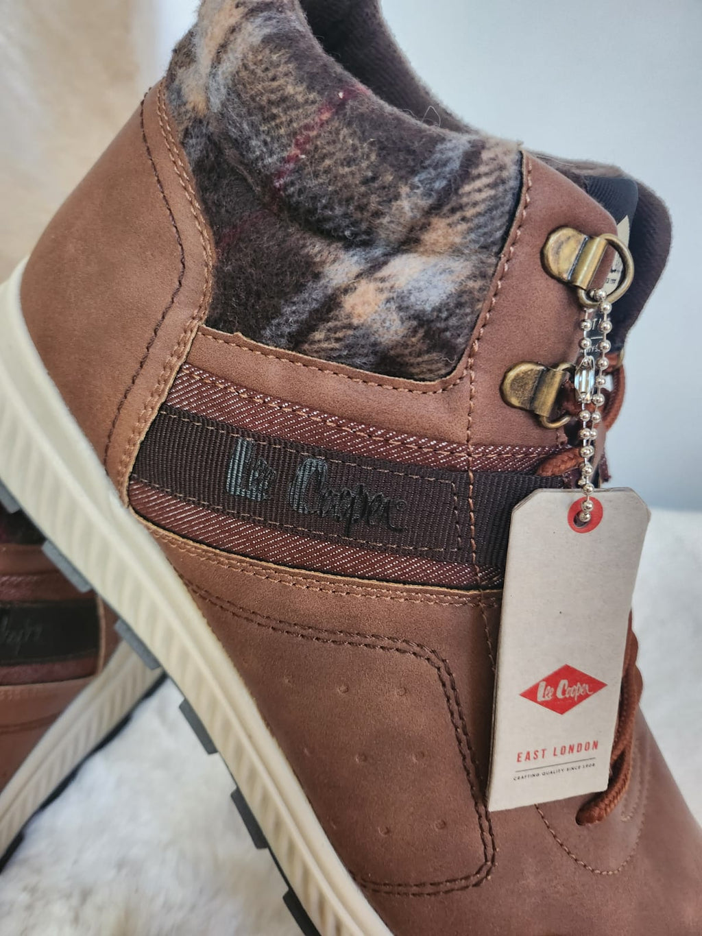 Baskets montantes / Boots Lee Cooper
